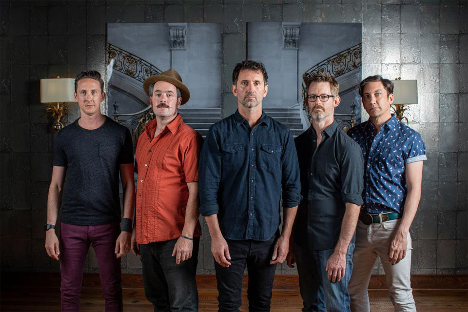 jump little children band photo